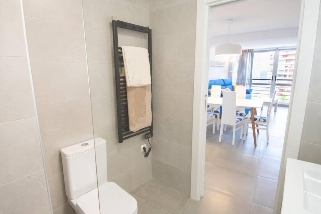 Apartamento Entero A 1 Minuto De La Playa Benidorm Bagian luar foto